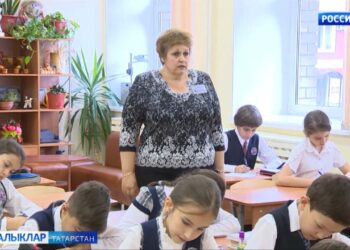 Сез иң гадел кеше икәнсез…