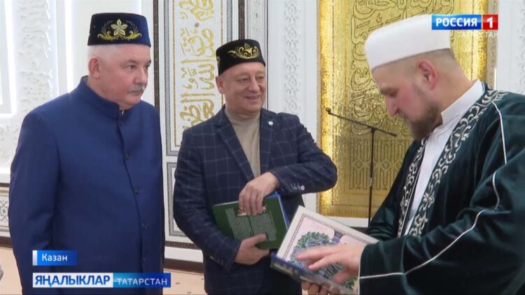 Апас якташлык җәмгыяте вәкилләре «Ал таң» мәчетенә сәяхәт оештырды