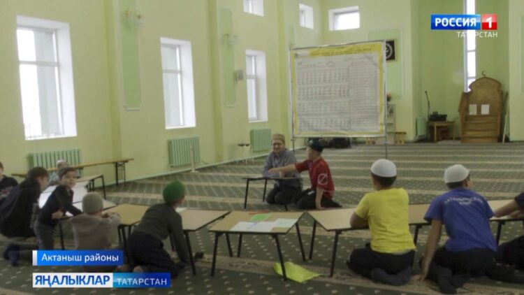 Актаныш укучыларының көзге каникуллары файдалы һәм кызыклы уза