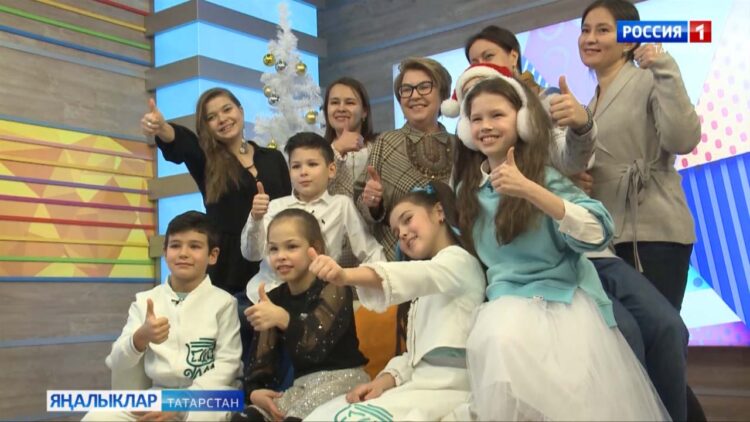 Бөтенроссия «Теләкләр чыршысы» кысаларында «Шаян ТВ» каналы нәни Варвара Василованы кунак итте