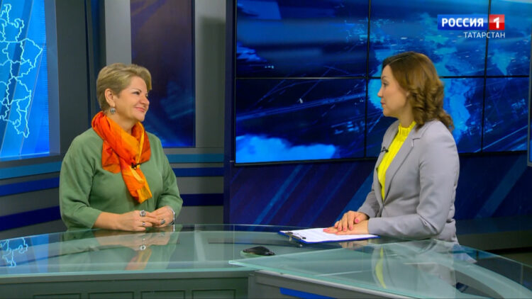 Студия кунагы — Татарстан экскурсоводлары гильдиясе әгъзасы Раушания Миңнуллина