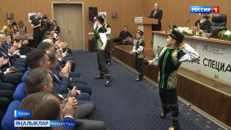 Казанда «Һөнәре буенча иң яхшы» конкурсында җиңүчеләрне бүләкләделәр