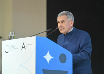 Рөстәм Миңнеханов яшь профессионалларга: Максат – эш бирүче сезне үзе эзләп тапсын