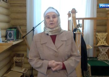 Вәгазьче — Кадрия абыстай Мәхмүтова