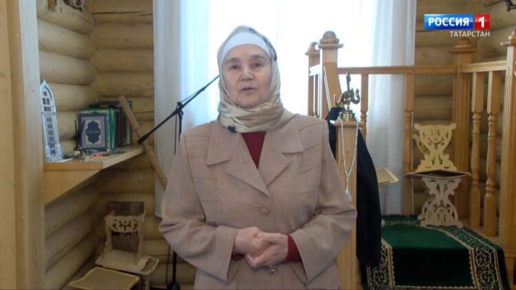 Вәгазьче — Кадрия абыстай Мәхмүтова