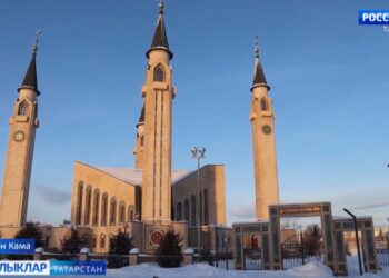 Кама Аланы бистәсендә мохтаҗларга кайнар ризык тарату пункты ачылды.