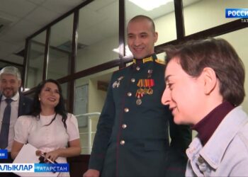 Безнең телерадиокомпаниягә Россия Герое Рәсим Баксиков кунакка килде