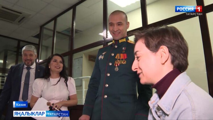 Безнең телерадиокомпаниягә Россия Герое Рәсим Баксиков кунакка килде