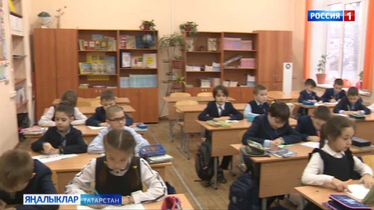 Республика мәктәпләре электрон белем бирүнең яңартылган системасы — «Мәскәү электрон мәктәбе» базасында эшли башлый