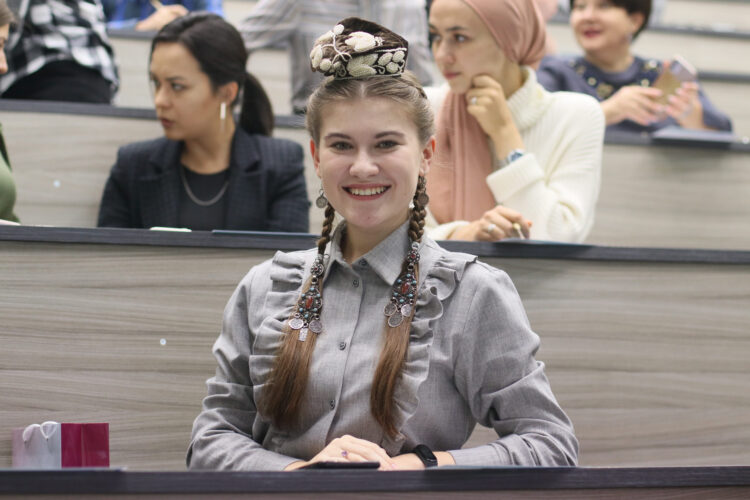 КФУда татар телендәге плагиатларны тикшерә торган программа әзерләнгән