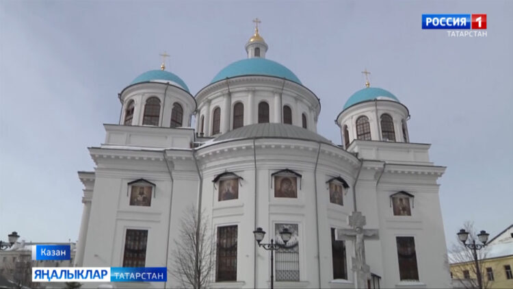 Рөстәм Миңнеханов Казан Богородица монастыре территориясендәге объектларны карады