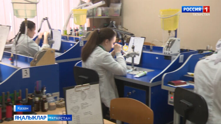 Һөнәр шулай яңара