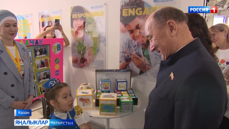 Бала-Сити халыкара күптеллемәктәбендә татар теле укытучылары һәм тәрбиячеләре өчен «Туган тел фестивале”узды