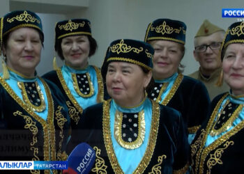 Җырлап яшәү