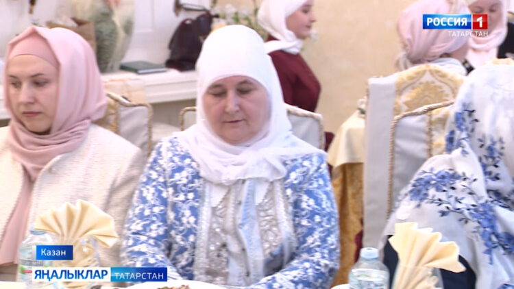 Рамазан ае — рухи азык, күңел тынычлыгы бирүче җәмәгать ифтарлары