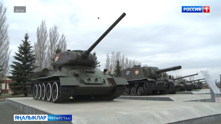 Татарстанда 2025 елда төзекләндереләчәк җәмәгать киңлекләре һәм ишегаллары өчен тавыш бирү уза