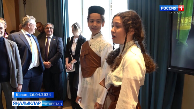 Рәис Рөстәм Миңнеханов татар зыялылары вәкилләре белән очрашты