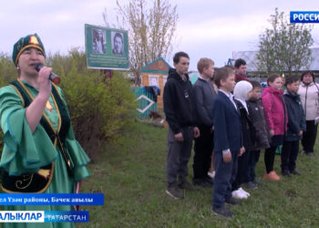 Габдулла Тукай белән Яшел Үзән районының Бәчек авылында нинди бәйләнеш бар?