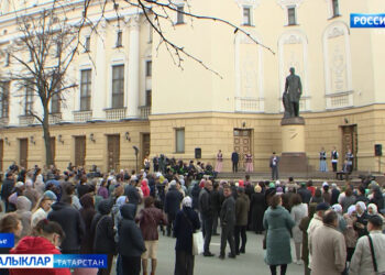 Бүген туган тел көне һәм Габдулла Тукайның тууына 138 ел тулу уңаеннан республикада төрле чаралар уза