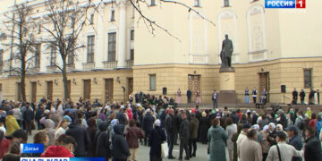 Бүген туган тел көне һәм Габдулла Тукайның тууына 138 ел тулу уңаеннан республикада төрле чаралар уза