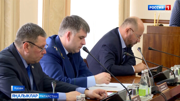 19 нчы апрельдә парламентарийлар Дәүләт Советы утырышына җыела