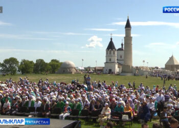 Болгарда Ислам динен рәсми кабул итүгә багышланган «Изге Болгар җыены» 19 нче майда уза