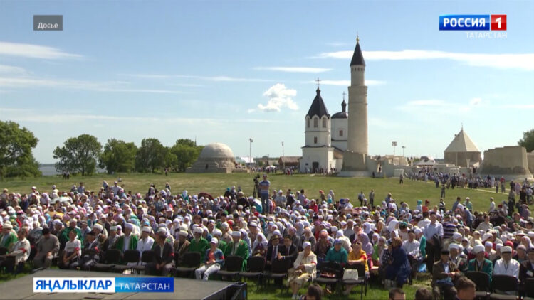 Болгарда Ислам динен рәсми кабул итүгә багышланган «Изге Болгар җыены» 19 нче майда уза