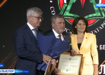 Татарстан Язучылар берлеге оешуга — 90 ел