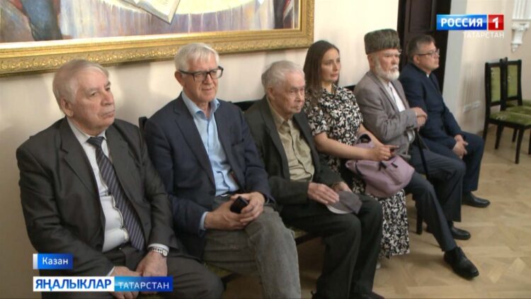 Татарстанның халык язучысы Рабит Батулла төрки дөнья зур һәм бөек дип саный