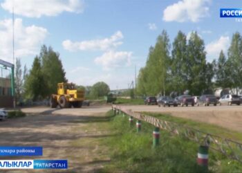 ”Мин авылда калам!”