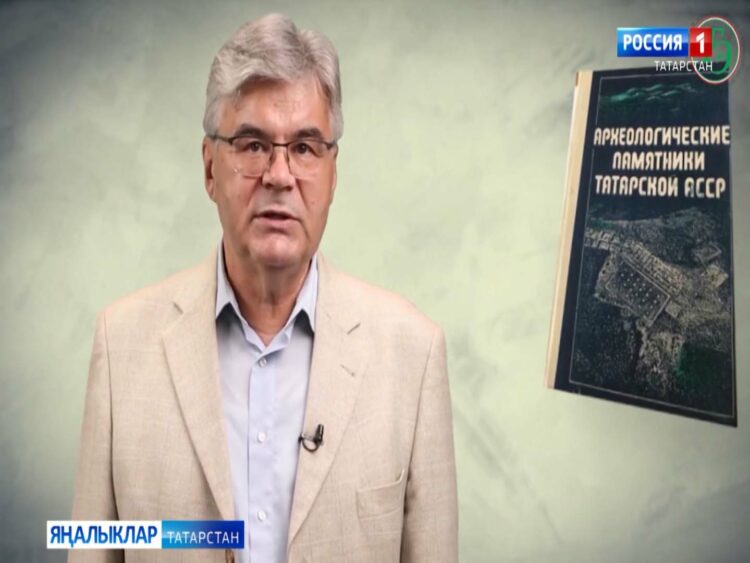 Мәҗит Гафури иҗаты турында тарих фәннәре докторы Искәндәр Гыйләҗев