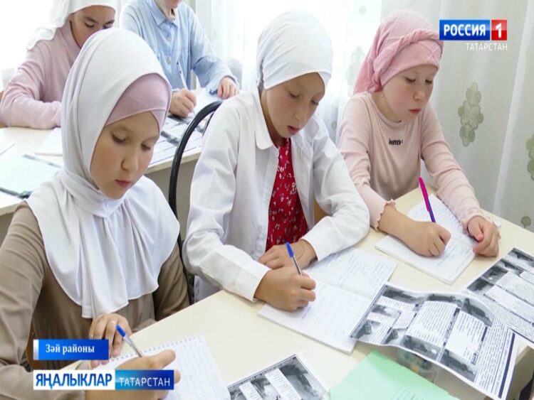Зәй районы үзәк мәчетендә балалар өчен укулар бара