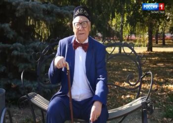 Шигъри сәхифә «Гомер» Рәдиф Гаташ