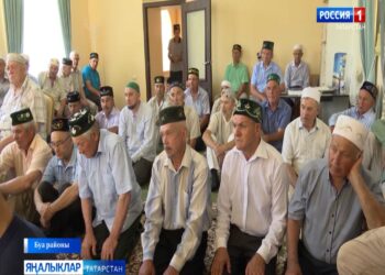 Марс Алиев Иске Тинчәле авылы мәчетендә корбан ашы уздырды