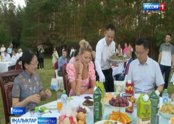 Кытай Генераль консулы Сян Бо нинди милли ризык тәкъдим иткән?