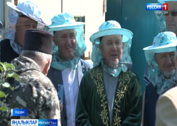 Ислам динен кабул итүгә 1000 ел исемендәге Казан мәдрәсәсе – Ел саен бал бәйрәме уздыра
