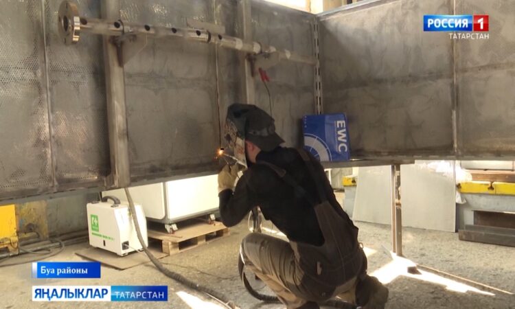 Буа раойнында машина төзү заводында яңа килгән кадрларга аеруча зур өметләр баглыйлар