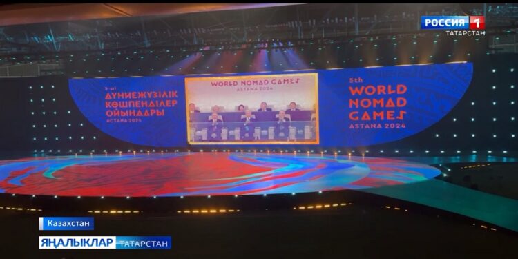 Рөстәм Миңнеханов Астана шәһәрендә Бөтендөнья күчмә халыклары уеннарын ачу тантанасында катнашты