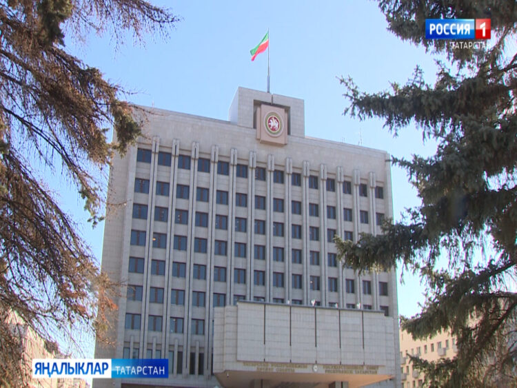 Бүген җиденче чакырылыш Татарстан Республикасы Дәүләт Советының беренче утырышы уза