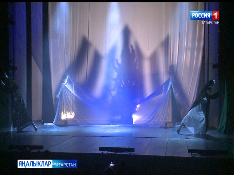 Таһир белән Зөһрә риваяте моннан бик күп еллар элек языла