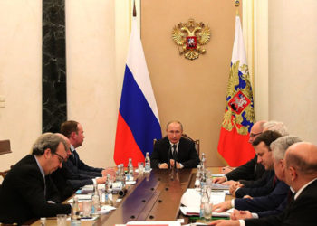 Владимир Путин провел совещание по подготовке Послания Федеральному Собранию