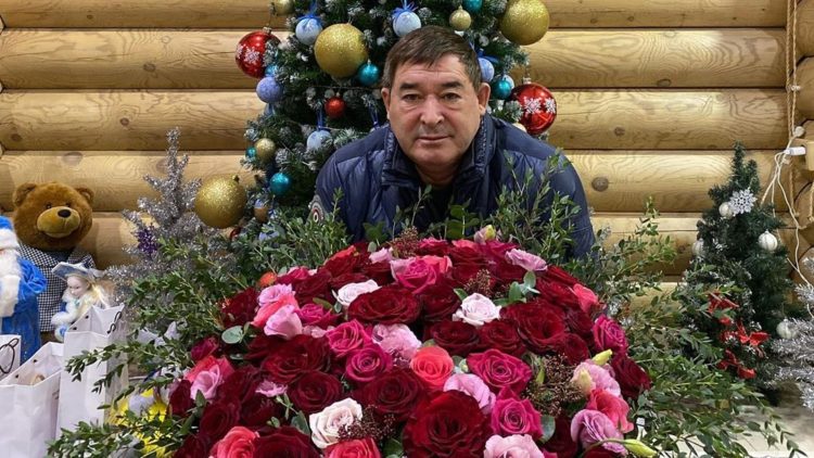 Салават Фатхутдинов отмечает юбилей на родине