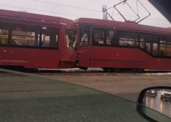 В Казани при столкновении трамваев пострадали 2 человека