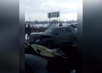 На трассе в Татарстане произошло массовое ДТП