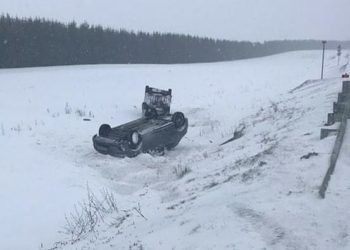 У Пестрецов сразу два автомобиля вылетели в кювет