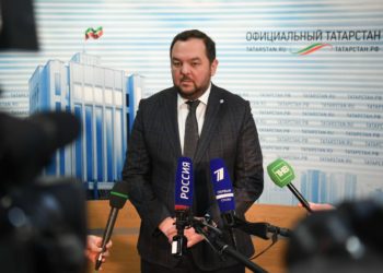 Главврач РКИБ: состояние эвакуированных в Казань с «коронавирусного» лайнера нормальное