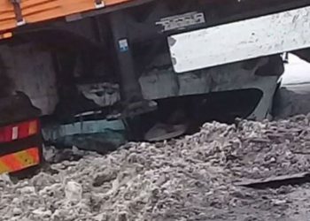 В Татарстане иномарка влетела в фуру. Погибли два человека