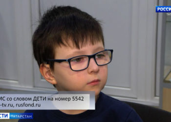 7-летнему Ариану Самойлову требуется слуховой аппарат