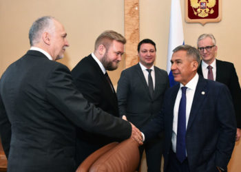 Минниханов обсудил с финской компанией рекультивацию иловых полей в Казани