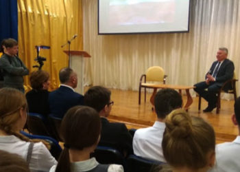 Рафис Бурганов посетил Арскую среднюю школу